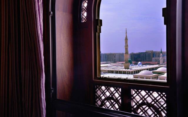 Al Majeedi ARAC Suites