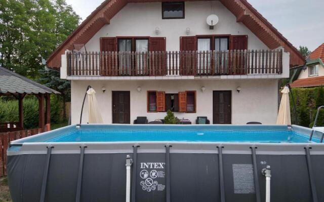 Kiss Apartman