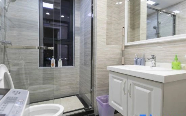 Shanghai Lehuo Boutique Apartment (University Town Subway Station)