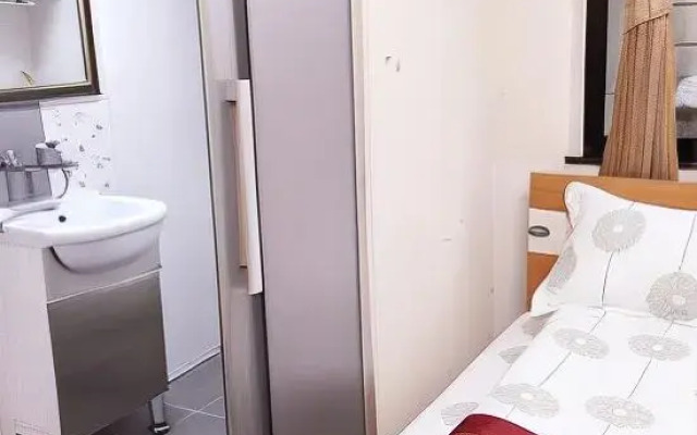 Hk Tai San Guest House