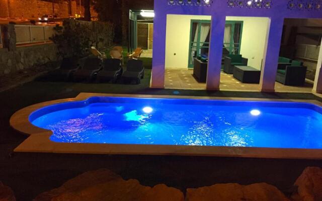 Villa Elie