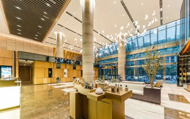 Atour Hotel, Golden Eagle Plaza, Xianlin center, Nanjing