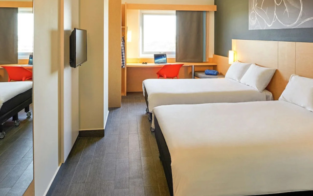 Ibis Culiacan
