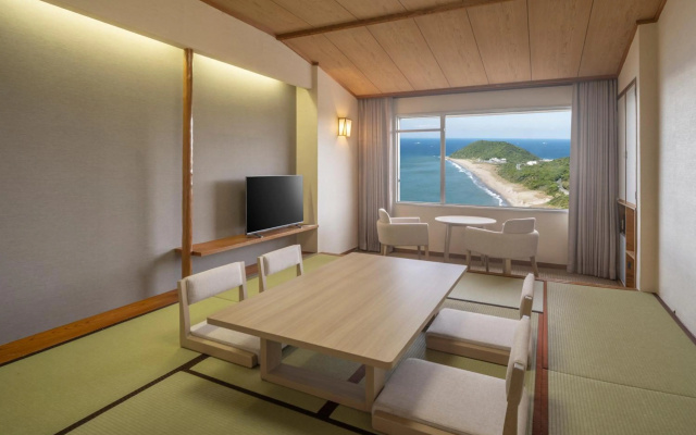 Irago Ocean Resort – Guest Rooms – Tahara