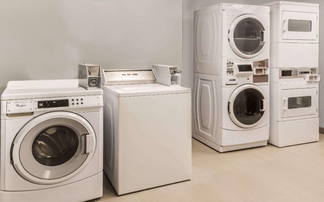 The Mosey Buffalo Williamsville, Tapestry Collection by Hilton