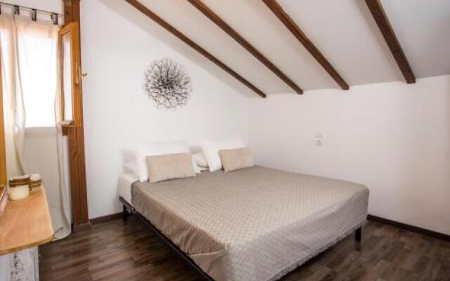 IVY Seaview Apartments