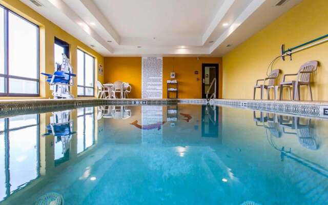 Comfort Suites Waycross