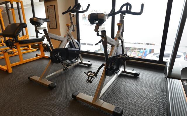 Royal Suites Condotel