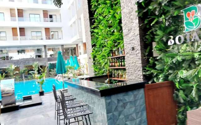 Imperial Resort Hurghada - Bedroom With Pool View