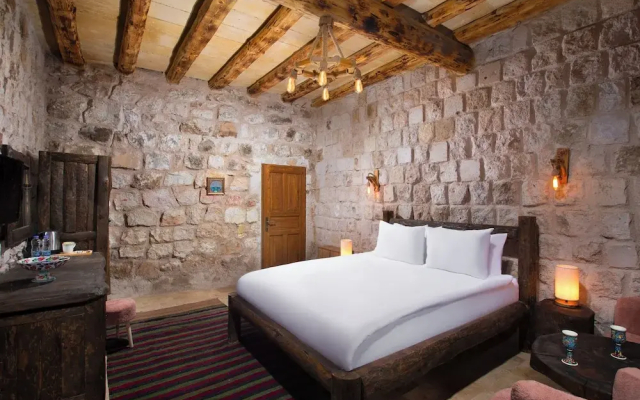 Elysium Cave Hotel & Spa