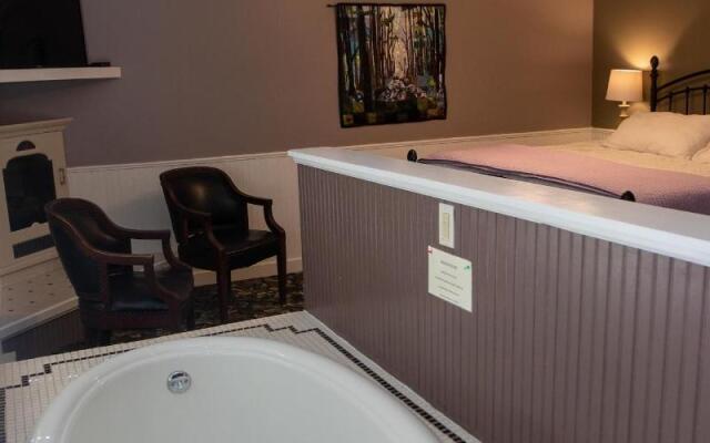 Terrace Inn and 1911 Restaurant