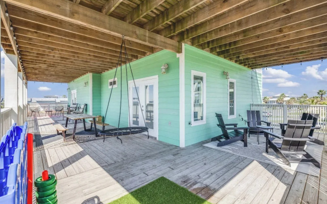 Ocean Views Optional Golf Cart Sleeps 14