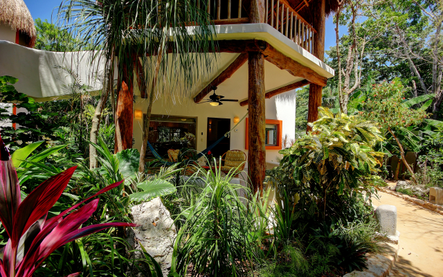 Riviera Maya Suites