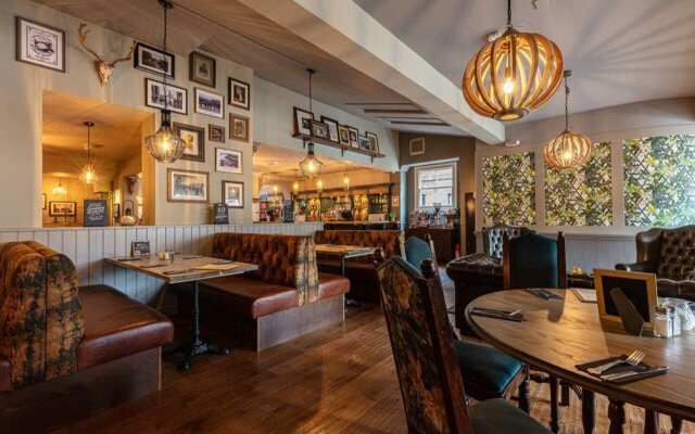 The Kings Arms and Royal Hotel, Godalming, Surrey