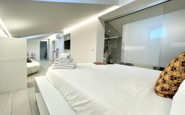 Mariarosa Suites