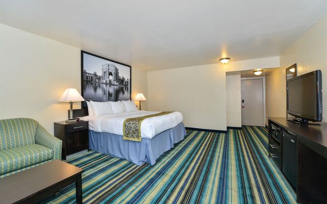 Super 8 By Wyndham Vallejo/Napa Valley