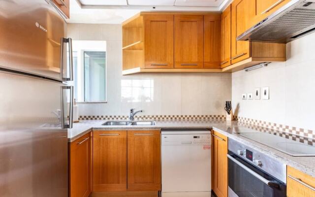 Modern + Premium 2BR With Full Dubai Marina Views!