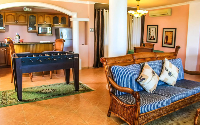 Monaco Suites de Boracay Hotel