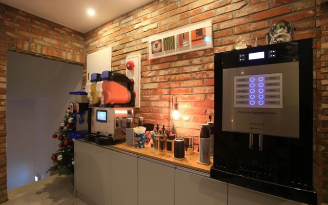 Anyang Hotel Cafe