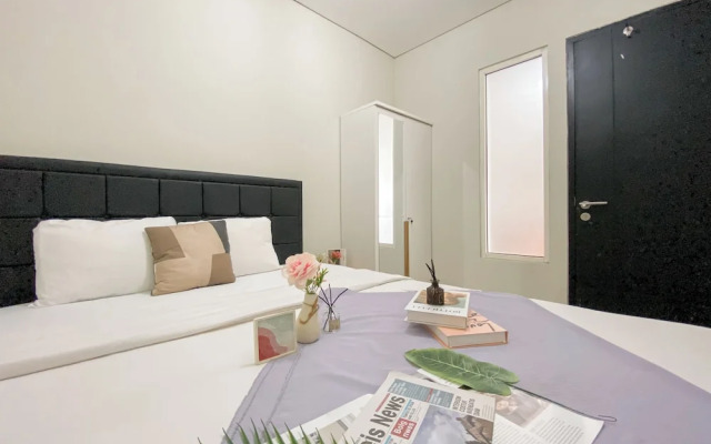 Minimalistic Designed 2Br Nifarro Park Apartment