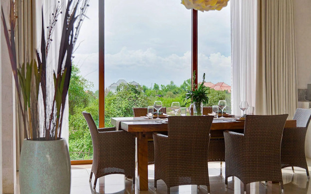 Villa Sky House