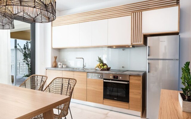 Blue Island Luxury Apartment