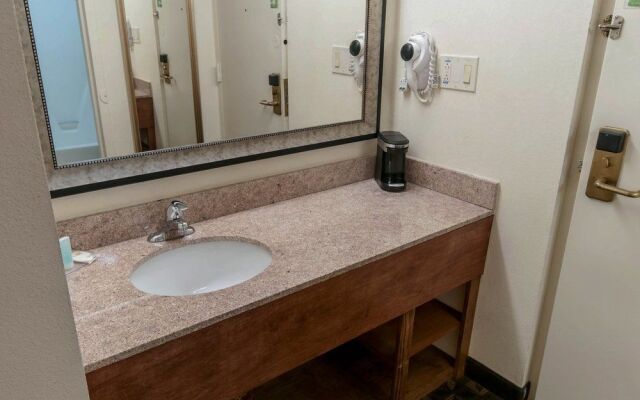 Quality Inn Easton