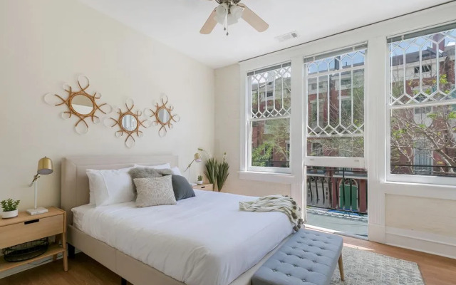 Sunny Arts/warehouse District Suites by Sonder