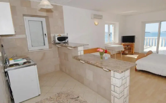 Apartments Marnic