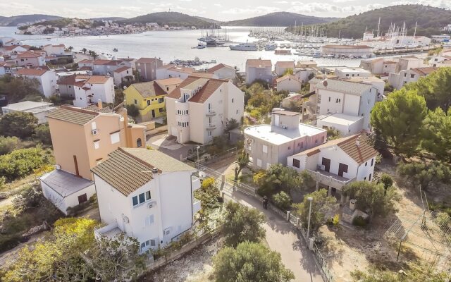 Apartments Ana