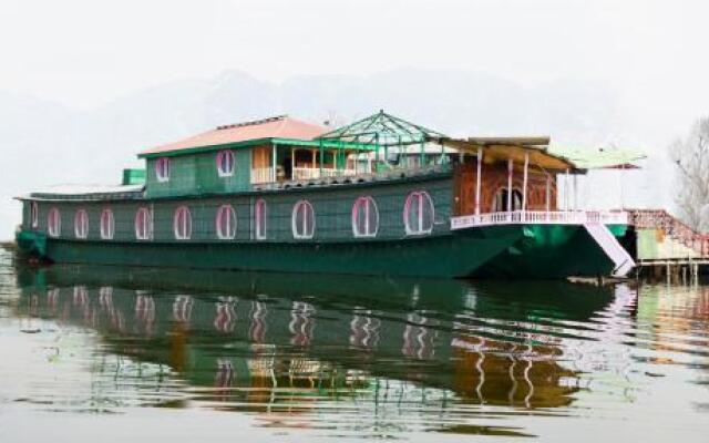 Houseboat 1002 Nights