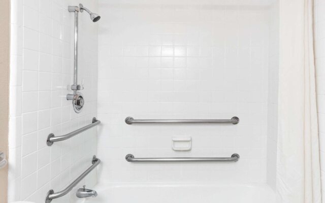 Super 8 Motel Carrollton CA