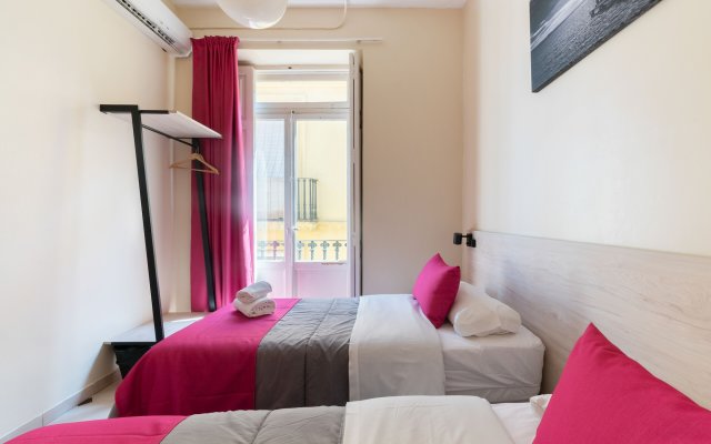 Red Nest Hostel