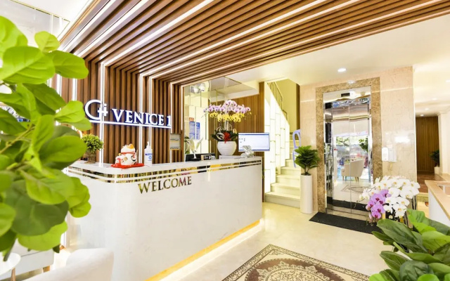 Venice 1 Hotel by ZUZU
