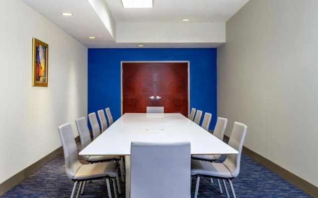 Holiday Inn Express Hotel & Suites Ocoee East by IHG