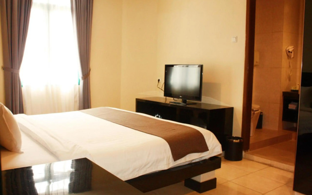 Travellers Suites Serviced Apartments