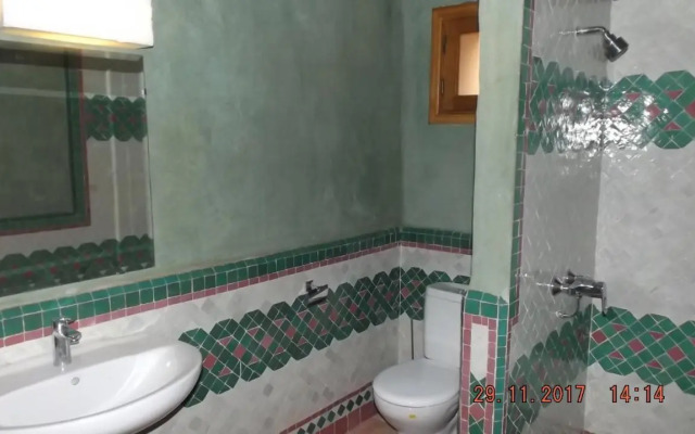 Riad Au " 20 jasmins & Spa "