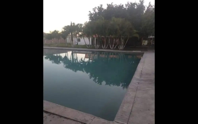 Room-lodging And Tranquility