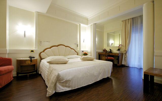 Mercure Parma Centro Stendhal