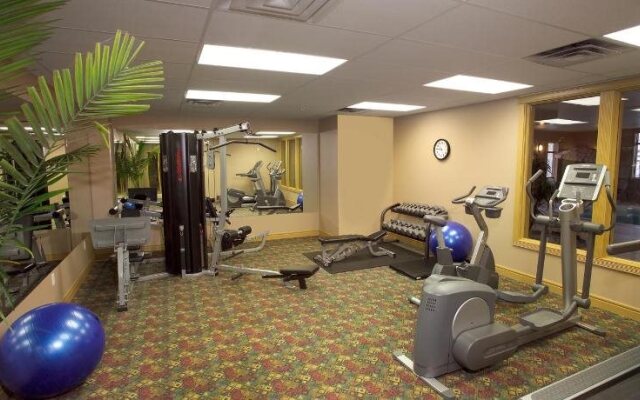 Chateau Nova Hotel & Suites