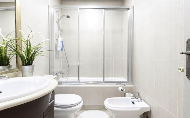 LAVAPIÉS Apartment I (1BR 1BT)