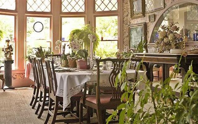 Ruah Bed & Breakfast