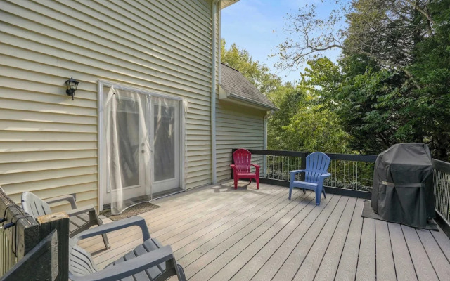 Southern Sunshine Retreat