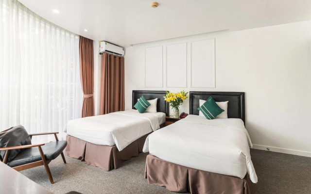 Dinh Hotel – Guest Rooms – Hanoi