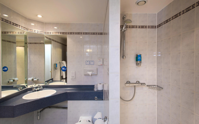Holiday Inn Express Leeds City Centre by IHG