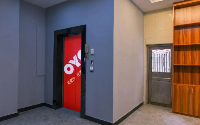 Yangshuo Wanjia Hotel (Yangshuo Qiangu Scenery Area)