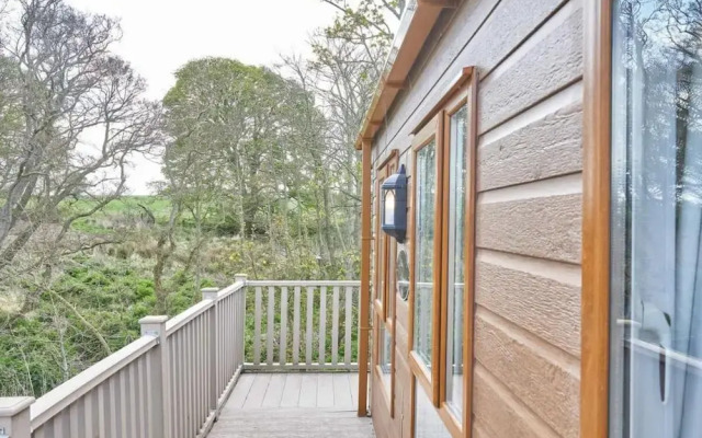 Host Stay Yolo Lodge