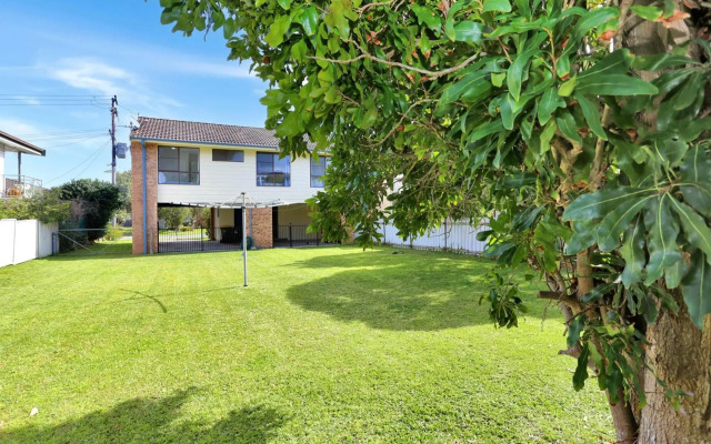 Pet Friendly on Pelican - Close to Myall River