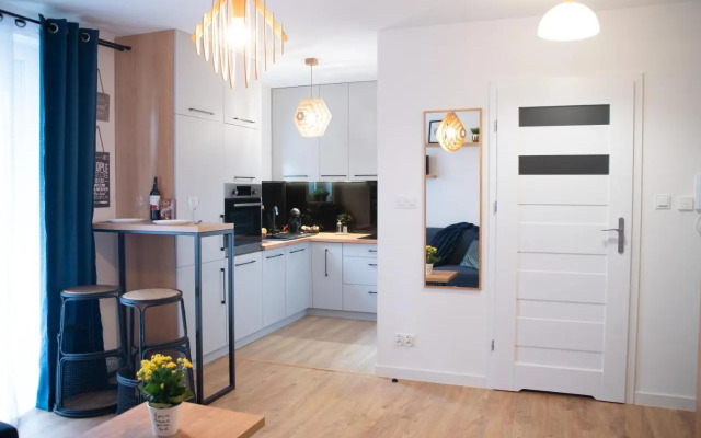 Apartament Niebieski - Okrzei (Garaż, Targi)