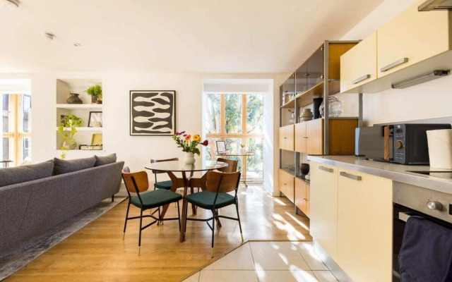 The London Loft - Glamorous 2bdr Flat With Parking
